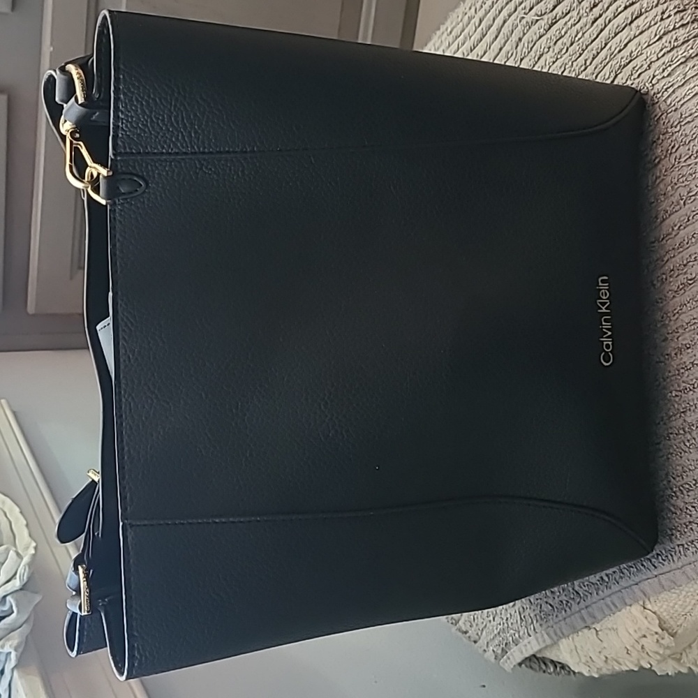HANDBAG